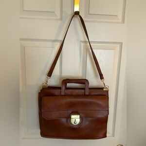 RUGGED MESSENGER BAG, Vinyl.